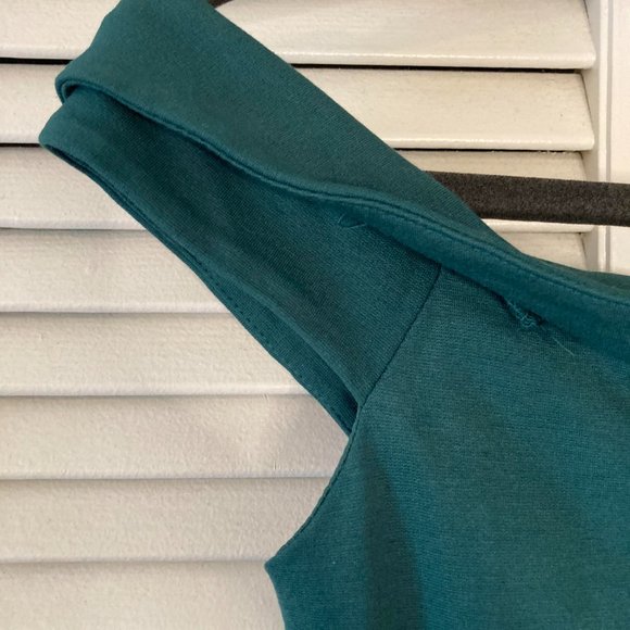 Lulu's Season of Fun Forest Green Off-the-Shoulder Skater Dress XS - Picture 7 of 7